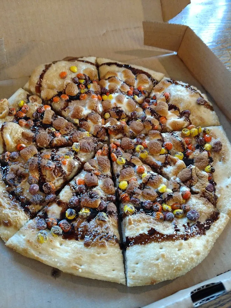 Reeses Pizza